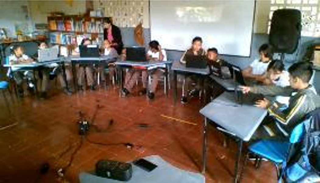 Acercamiento a las herramientas tecnológicas en el aula multigrado.